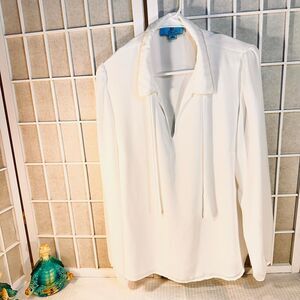 CeCe Blouse Size Large